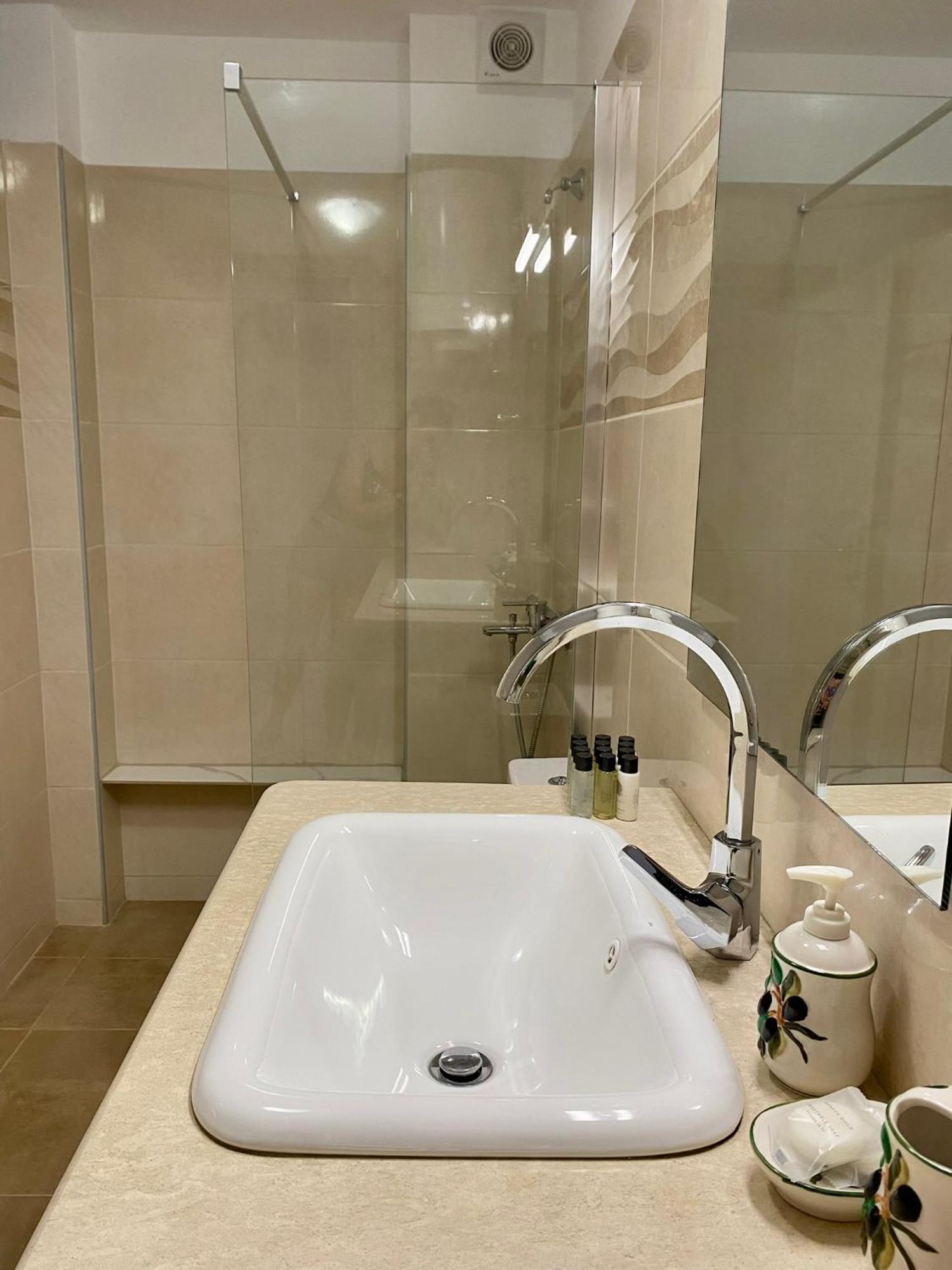 Arian Apartments Argosztóli Kültér fotó
